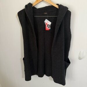 Veeko Dark Gray Knit Sweater